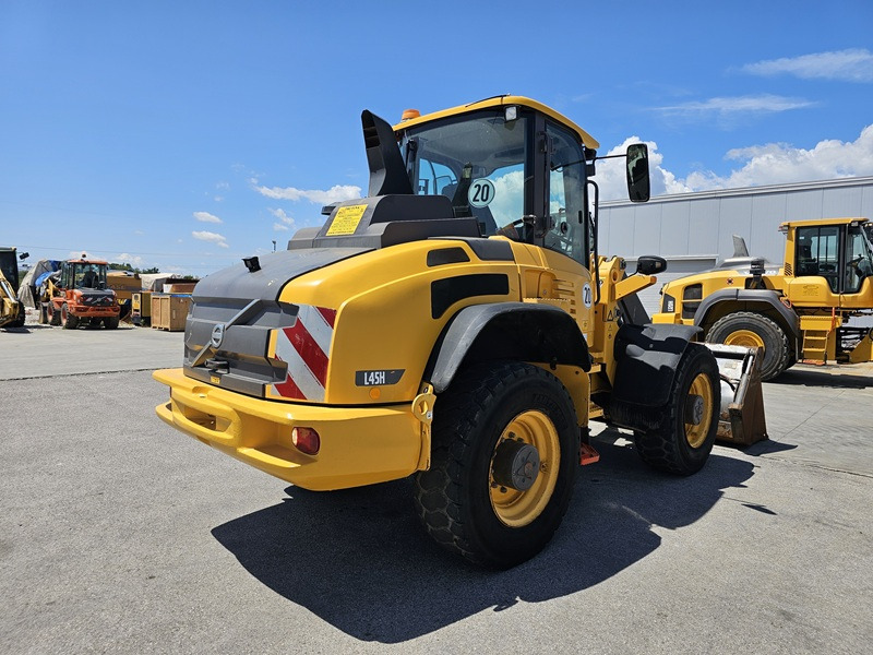 VOLVO L45H - Riteņu iekrāvējs: foto 4 VOLVO L45H - Riteņu iekrāvējs: foto 4