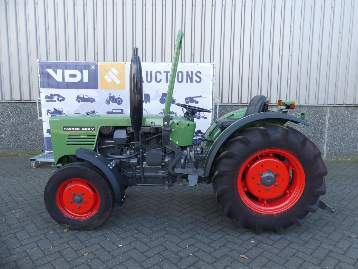 Fendt 203V - Traktors: foto 3 Fendt 203V - Traktors: foto 3