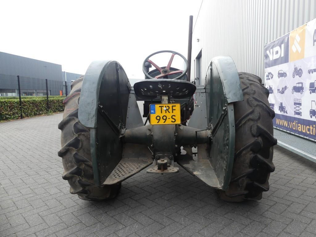 Fordson F - Traktors: foto 5 Fordson F - Traktors: foto 5