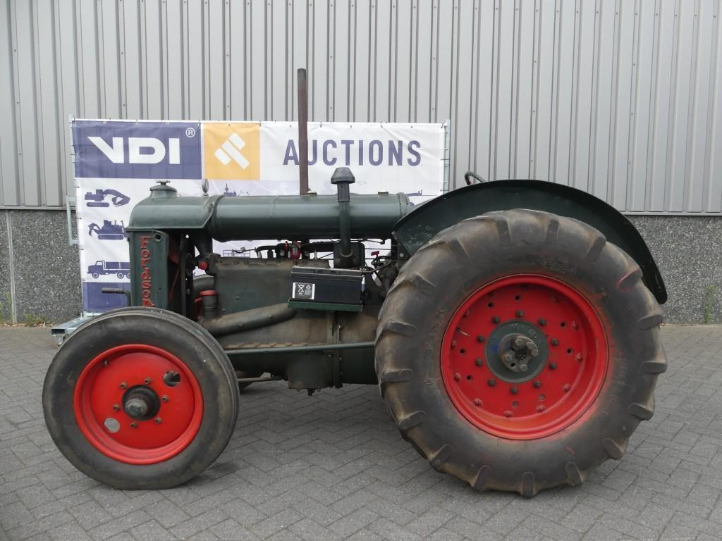 Fordson F - Traktors: foto 3 Fordson F - Traktors: foto 3