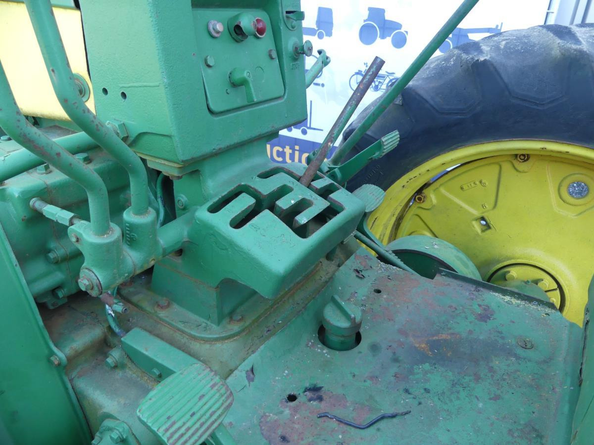 Traktors John-Deere 730: foto 19