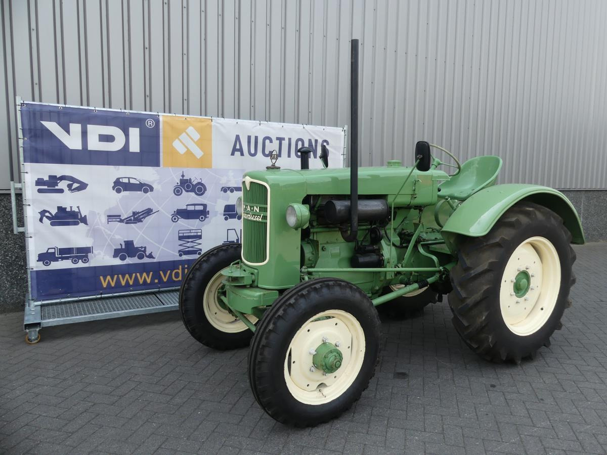 MAN AS 440 A - Traktors: foto 1 MAN AS 440 A - Traktors: foto 1