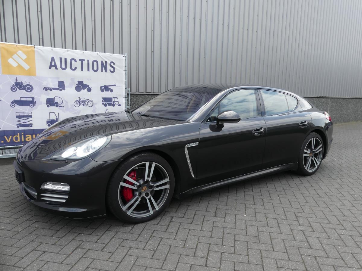 Porsche Panamera, Platina Edition - Sedans: foto 1 Porsche Panamera, Platina Edition - Sedans: foto 1