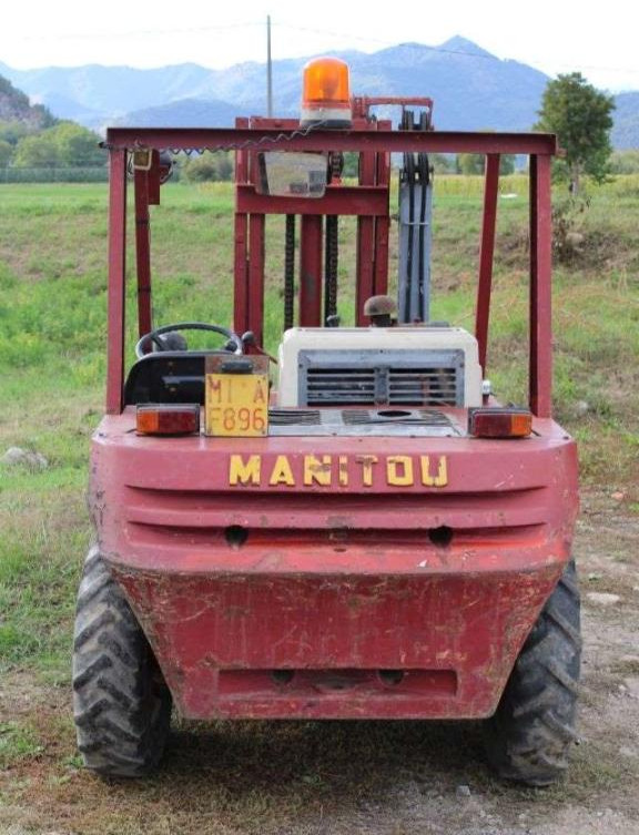 Manitou MC20P - Bezceļu autokrāvējs: foto 4 Manitou MC20P - Bezceļu autokrāvējs: foto 4