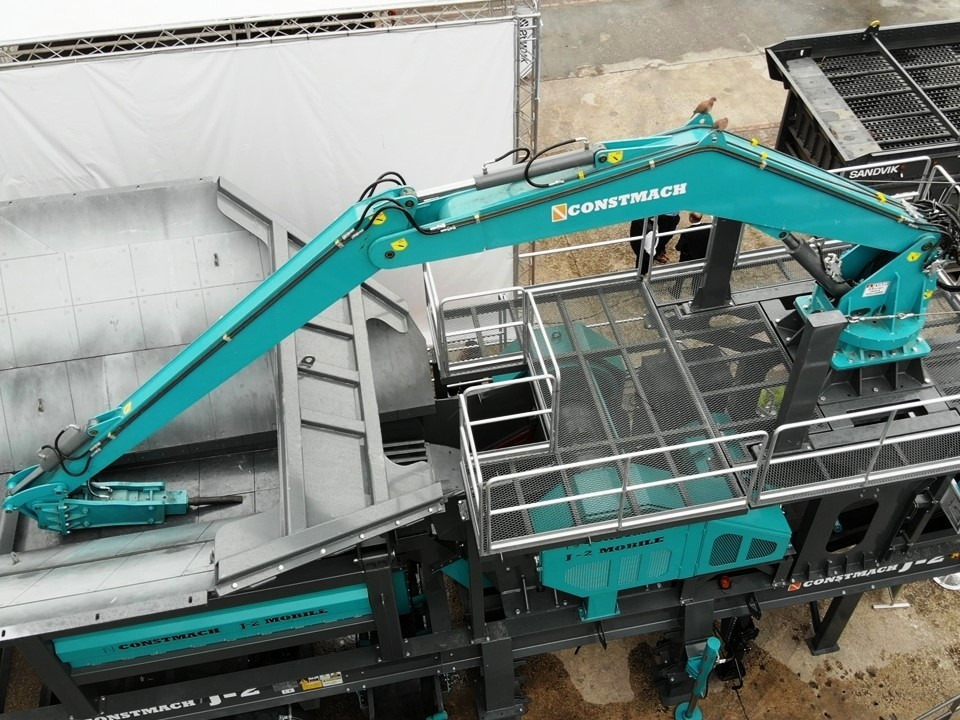 CONSTMACH Brise-Roche Hydraulique – Puissance Maximale pour les Travaux de Démolition les Plus Durs - Drupinātājs: foto 2 CONSTMACH Brise-Roche Hydraulique – Puissance Maximale pour les Travaux de Démolition les Plus Durs - Drupinātājs: foto 2