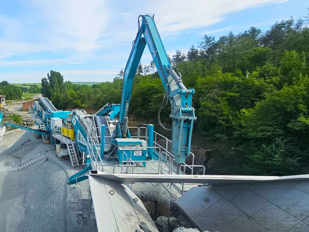 CONSTMACH Brise-Roche Hydraulique – Puissance Maximale pour les Travaux de Démolition les Plus Durs - Drupinātājs: foto 3 CONSTMACH Brise-Roche Hydraulique – Puissance Maximale pour les Travaux de Démolition les Plus Durs - Drupinātājs: foto 3