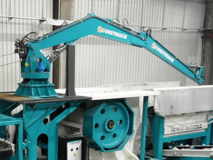 CONSTMACH Brise-Roche Hydraulique – Puissance Maximale pour les Travaux de Démolition les Plus Durs - Drupinātājs: foto 1 CONSTMACH Brise-Roche Hydraulique – Puissance Maximale pour les Travaux de Démolition les Plus Durs - Drupinātājs: foto 1