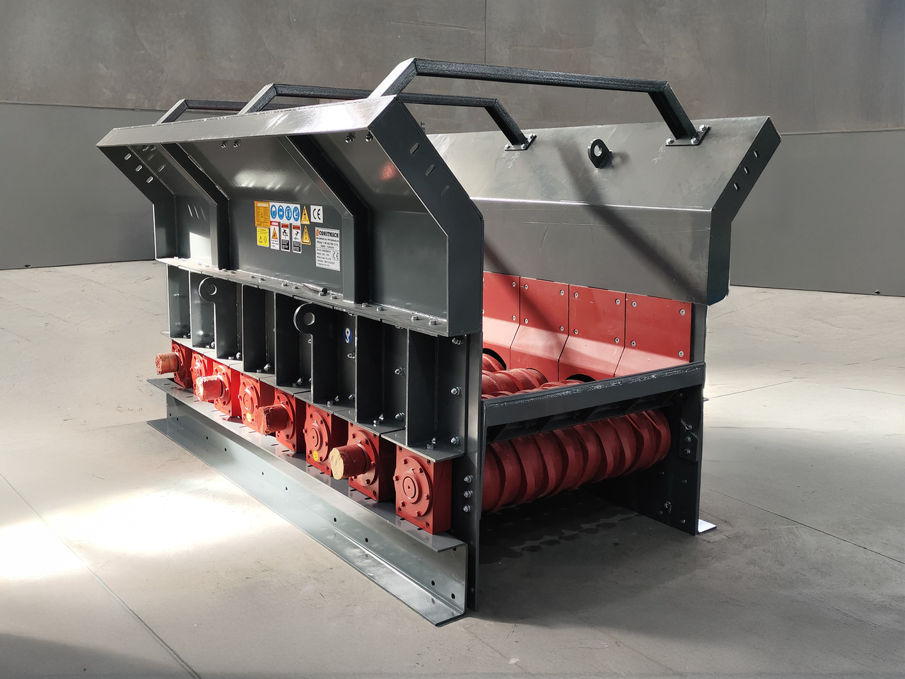 CONSTMACH High-Performance Wobbler Feeder for Continuous Material Flow | Industrial-Grade Feeder System - Kalnrūpniecības mašīna: foto 1 CONSTMACH High-Performance Wobbler Feeder for Continuous Material Flow | Industrial-Grade Feeder System - Kalnrūpniecības mašīna: foto 1