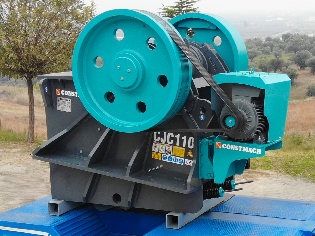 Constmach 420-850 Tph Backenbrecher Bester Preis - Žokļu drupinātājs: foto 4 Constmach 420-850 Tph Backenbrecher Bester Preis - Žokļu drupinātājs: foto 4