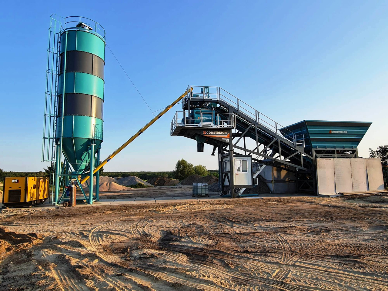 Jaunā Betona rūpnīca Constmach 60 m³/h Portable Concrete Batching Plant: foto 7