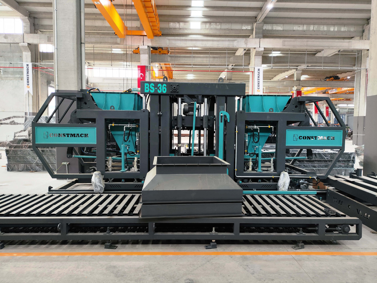 Constmach Bs-20 Betonsteinmaschine 2 Jahre Garantie - Vibropress: foto 3 Constmach Bs-20 Betonsteinmaschine 2 Jahre Garantie - Vibropress: foto 3