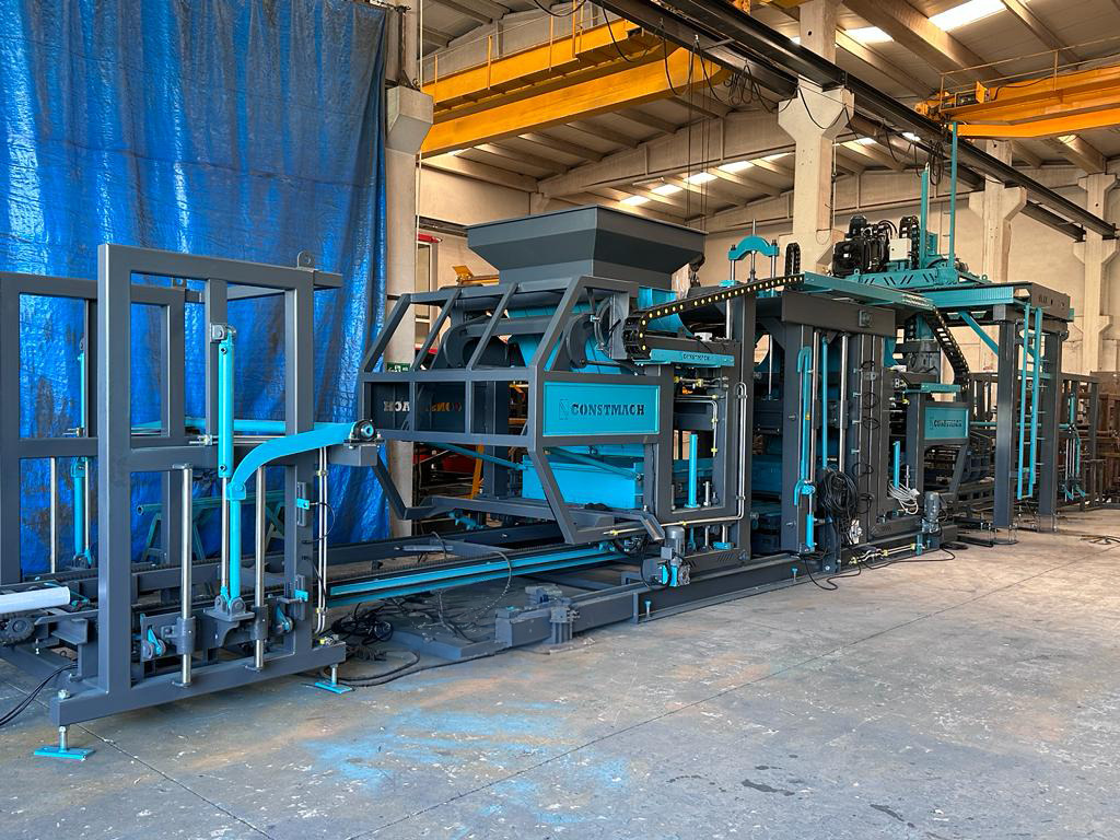 Constmach Bs-42 Maschine zur Brikettierung (Betonsteinfertigungsmaschine) - Vibropress: foto 2 Constmach Bs-42 Maschine zur Brikettierung (Betonsteinfertigungsmaschine) - Vibropress: foto 2