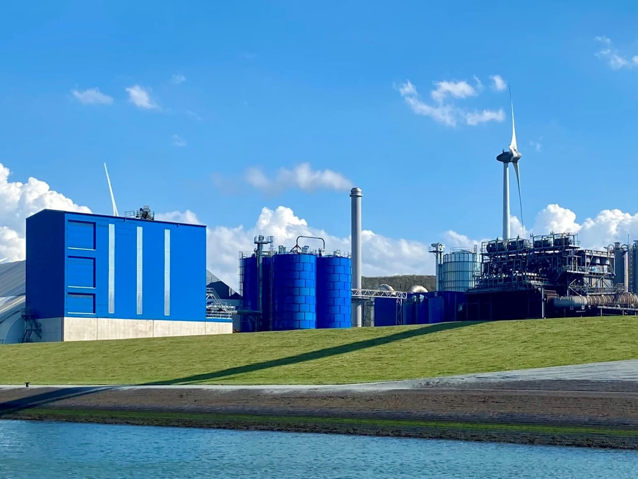 Constmach Zement Silo mit 3000 Tonnen Kapazität - Cementa tvertne: foto 2 Constmach Zement Silo mit 3000 Tonnen Kapazität - Cementa tvertne: foto 2