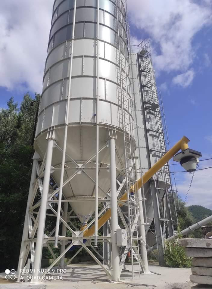 Constmach Zement Silo mit 500 Tonnen Kapazität - Cementa tvertne: foto 2 Constmach Zement Silo mit 500 Tonnen Kapazität - Cementa tvertne: foto 2