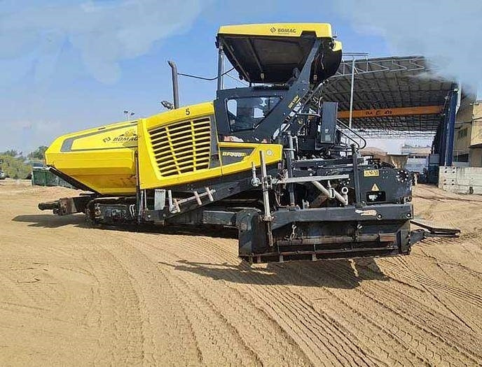 Bomag BF700C-2 - Asfalta klājējs: foto 3 Bomag BF700C-2 - Asfalta klājējs: foto 3