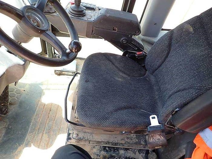 Vibrobliete CAT CS64B: foto 16