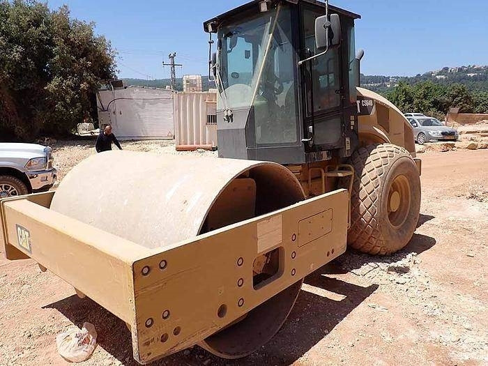 CAT CS64B - Vibrobliete: foto 2 CAT CS64B - Vibrobliete: foto 2