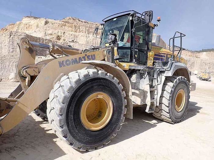 Komatsu WA475-10 - Riteņu iekrāvējs: foto 3 Komatsu WA475-10 - Riteņu iekrāvējs: foto 3