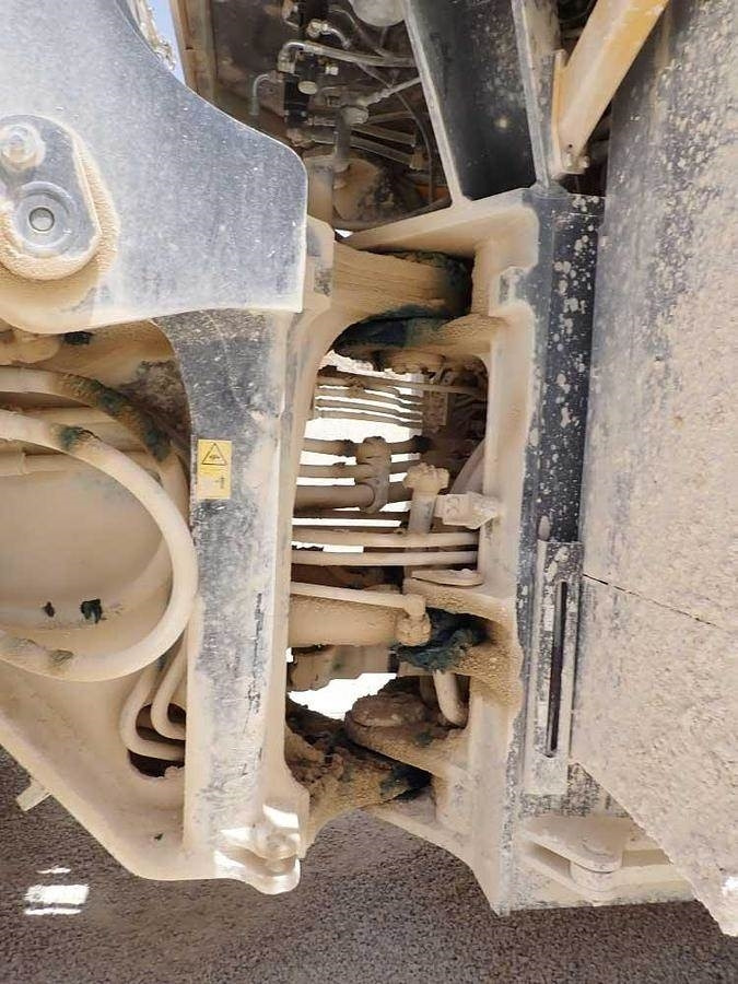 Riteņu iekrāvējs Komatsu WA600-8EO: foto 19
