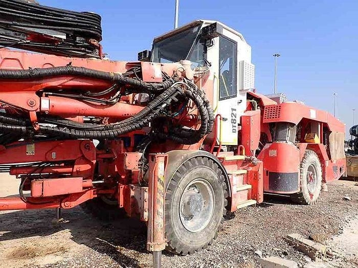 Urbšanas mašīna Sandvik DT821 C: foto 7