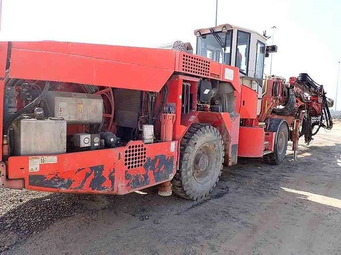 Urbšanas mašīna Sandvik DT821 C: foto 15