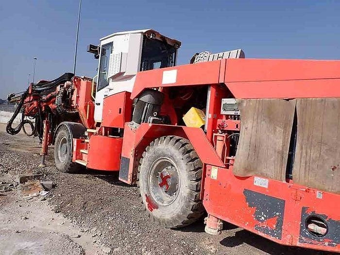 Urbšanas mašīna Sandvik DT821 C: foto 8