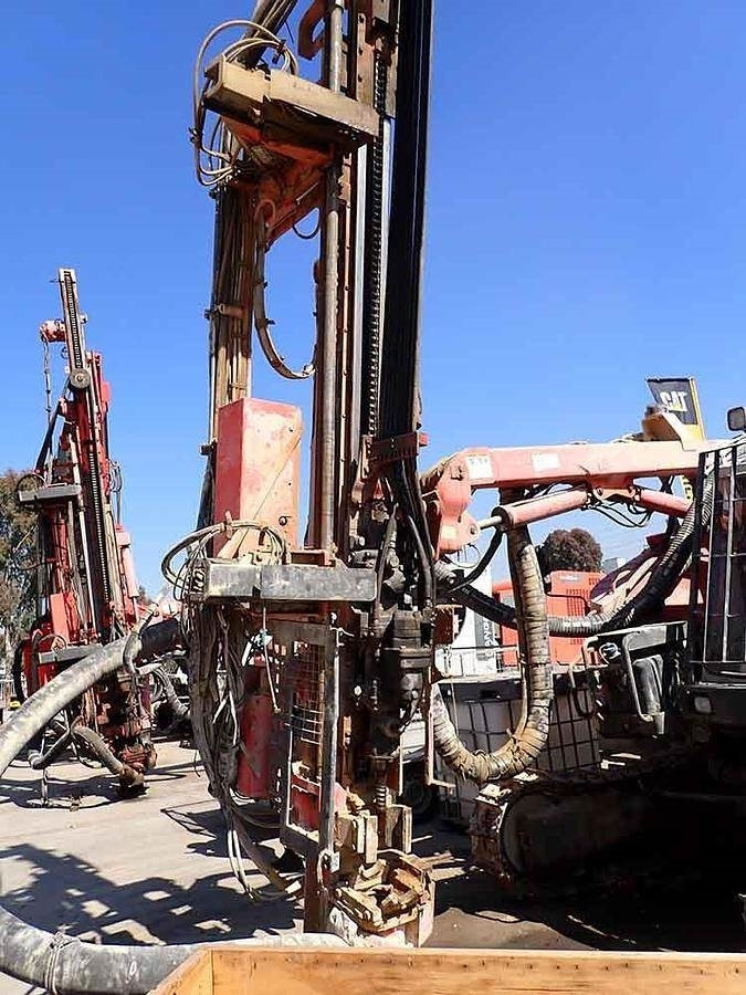 Urbšanas mašīna Sandvik DX800: foto 10