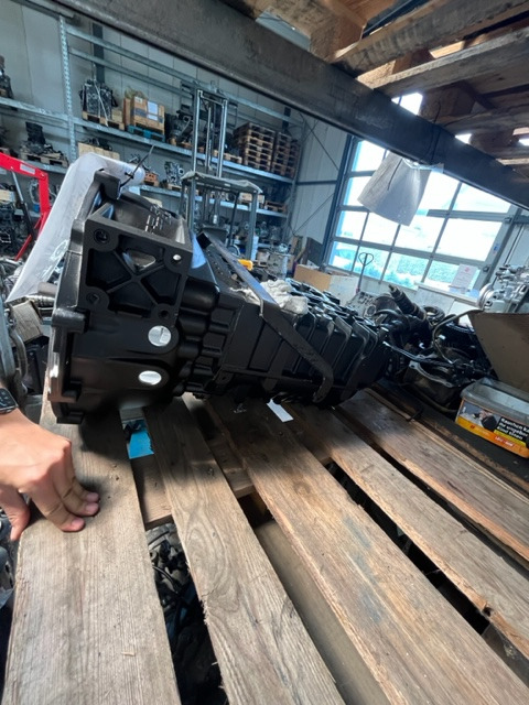 ZF 6S850 Ecolite mit Garantie - Pārnesumkārba - Kravas automašīna: foto 3 ZF 6S850 Ecolite mit Garantie - Pārnesumkārba - Kravas automašīna: foto 3