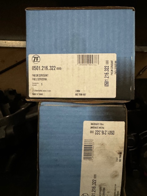 ZF 81326906058 NEW ECOSPLIT PSE-Zylinder - Pārnesumkārba un rezerves daļas - Kravas automašīna: foto 1 ZF 81326906058 NEW ECOSPLIT PSE-Zylinder - Pārnesumkārba un rezerves daļas - Kravas automašīna: foto 1