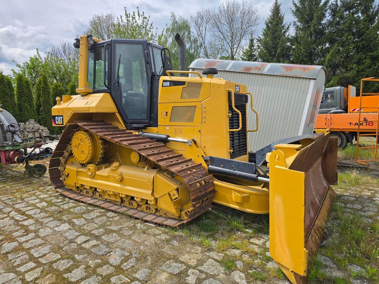 CATERPILLAR D 6 N XL - Buldozers: foto 3 CATERPILLAR D 6 N XL - Buldozers: foto 3