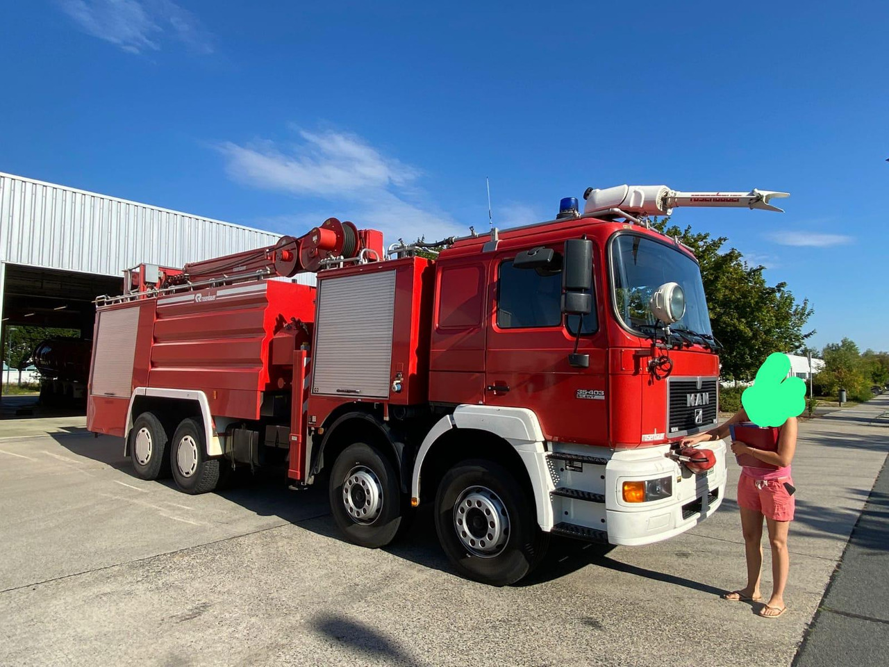 MAN 35.403 - Ugunsdzēsēju mašīna: foto 4 MAN 35.403 - Ugunsdzēsēju mašīna: foto 4