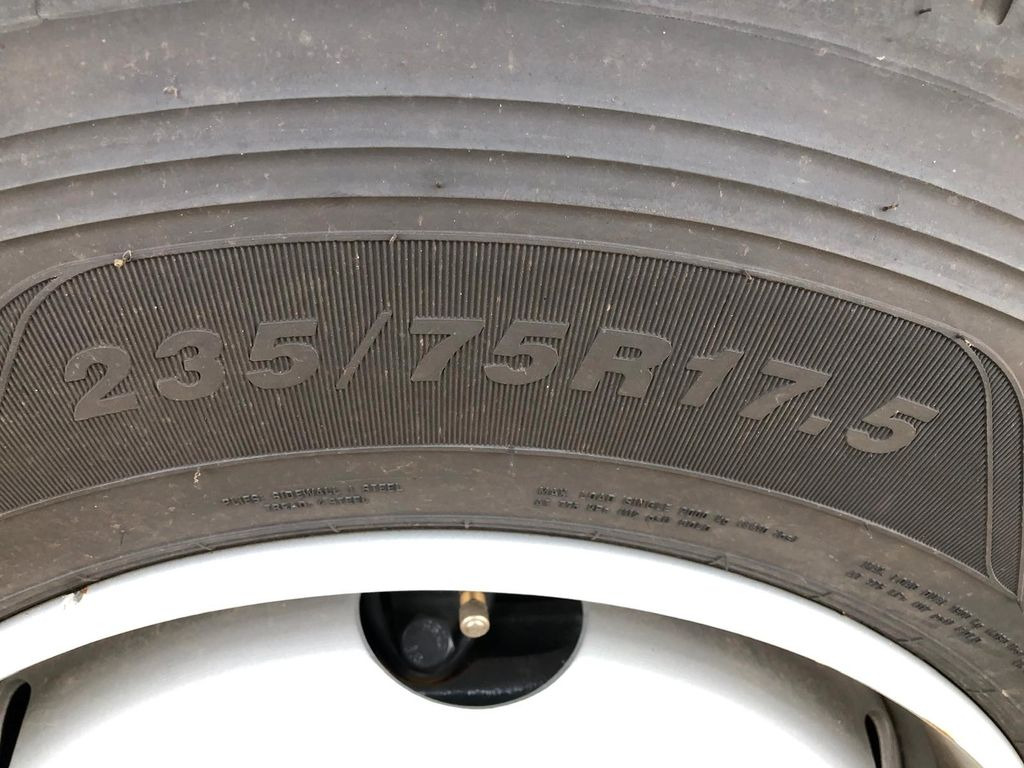 Bortu kravas automašīna/ Platforma Renault D 10.210 Klima*PTO*Motor Bremse*Blatt Federung Renault D10.210 Klima*2PTO*Motor Bremse*Blatt*Auch Miete: foto 15