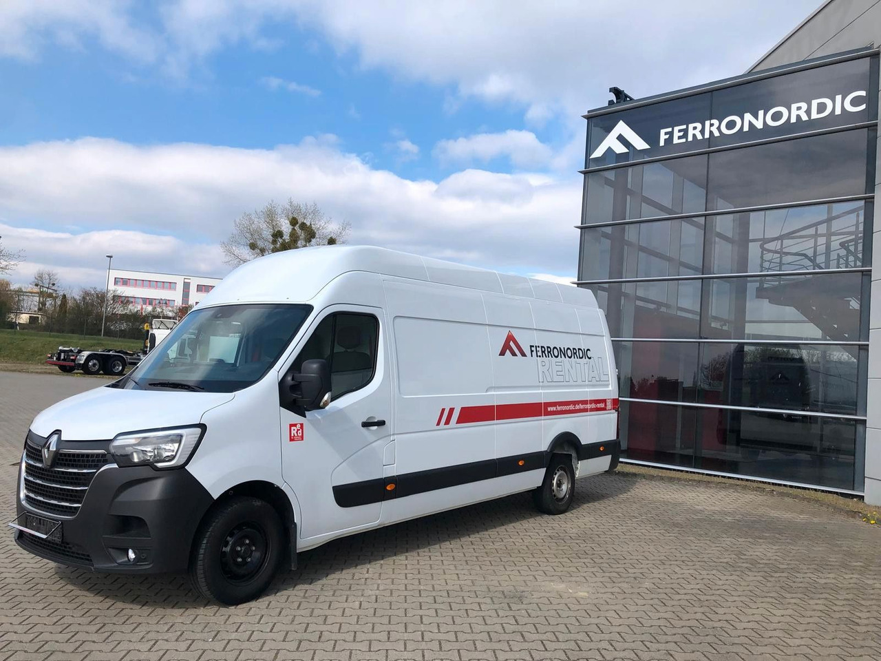 Renault MASTER RED L4H3*3.5T*Rückfahrkamera*Klima*AHK - Kravas mikroautobuss: foto 2 Renault MASTER RED L4H3*3.5T*Rückfahrkamera*Klima*AHK - Kravas mikroautobuss: foto 2