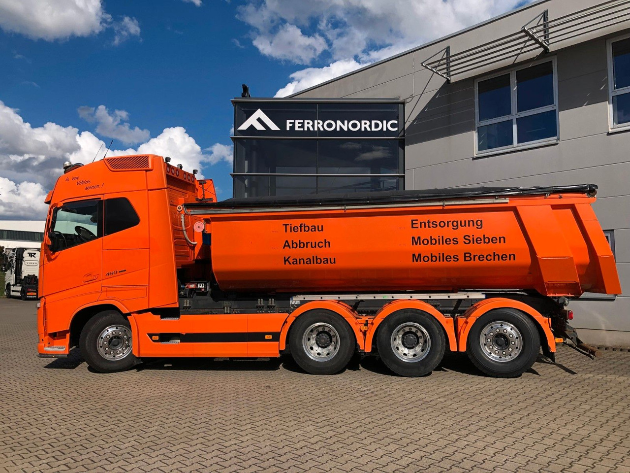 Volvo FH460 8x4 Tridem*Lift+LenkAchse*ALU*AHK*VollLuft - Kravas automašīna pašizgāzējs: foto 4 Volvo FH460 8x4 Tridem*Lift+LenkAchse*ALU*AHK*VollLuft - Kravas automašīna pašizgāzējs: foto 4