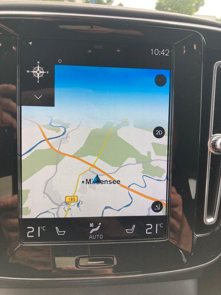 Volvo XC 40 D3 Momentum Pro AWD līzingu Volvo XC 40 D3 Momentum Pro AWD: foto 11
