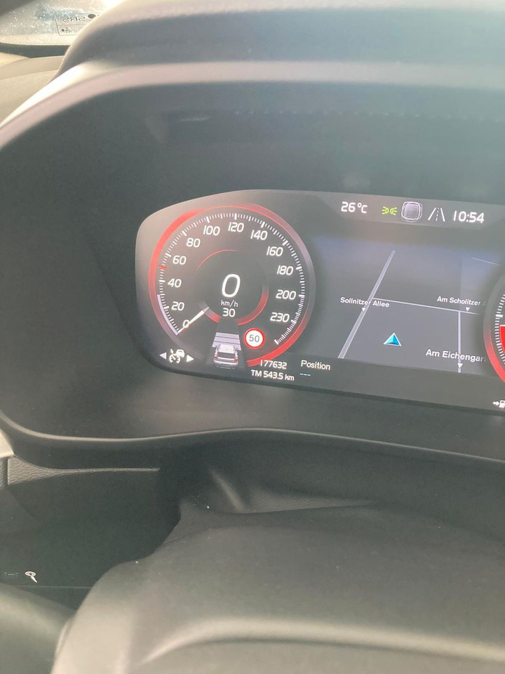 Volvo XC 40 D3 Momentum Pro AWD līzingu Volvo XC 40 D3 Momentum Pro AWD: foto 6