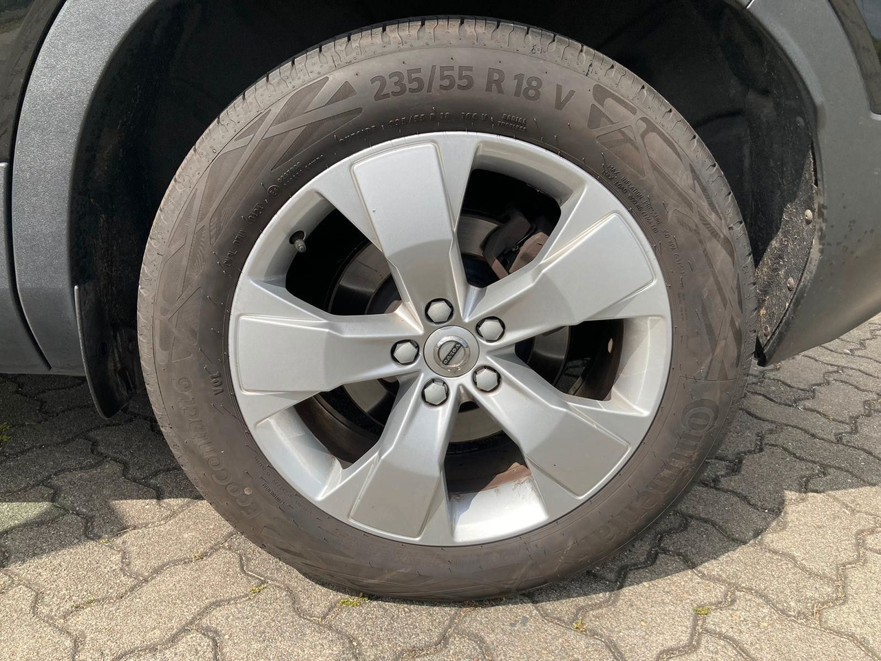 Volvo XC 40 D3 Momentum Pro AWD līzingu Volvo XC 40 D3 Momentum Pro AWD: foto 12