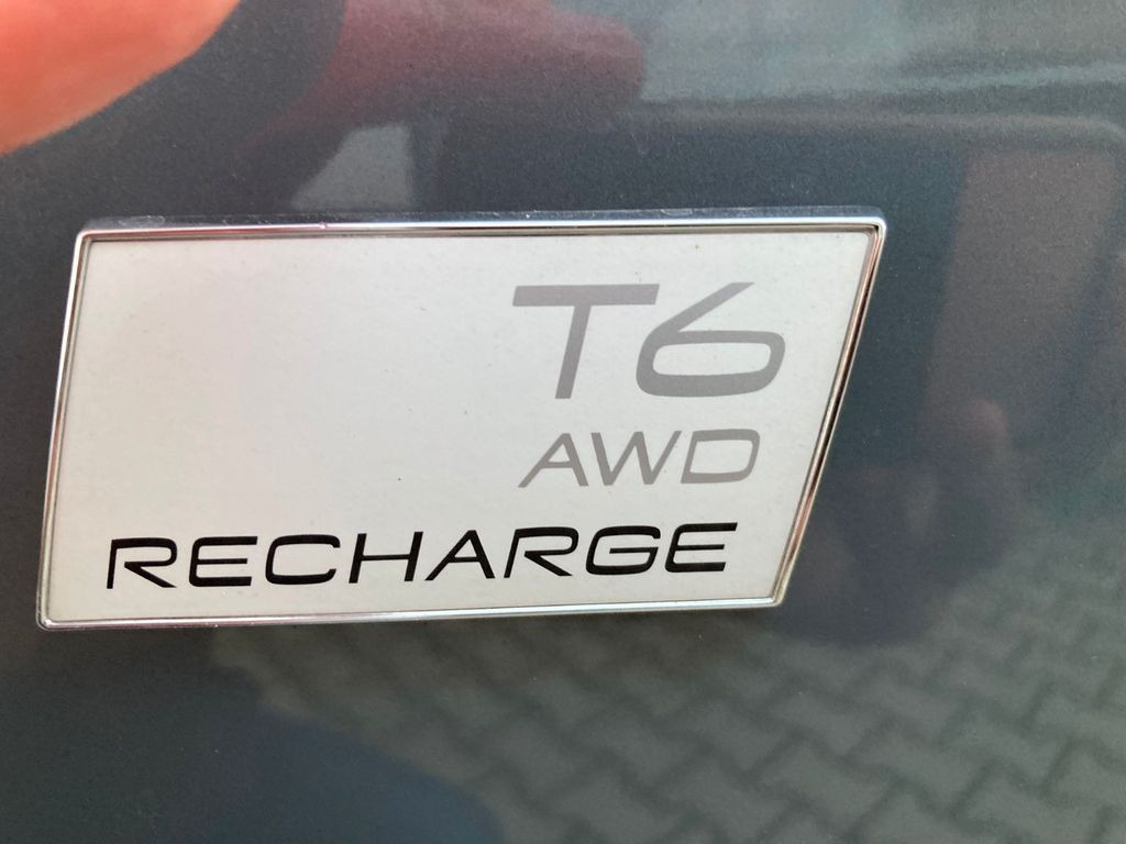 SUV Volvo XC 60 T6 Inscr. Rech. Plug-In Hybrid AWD Md.2022: foto 19