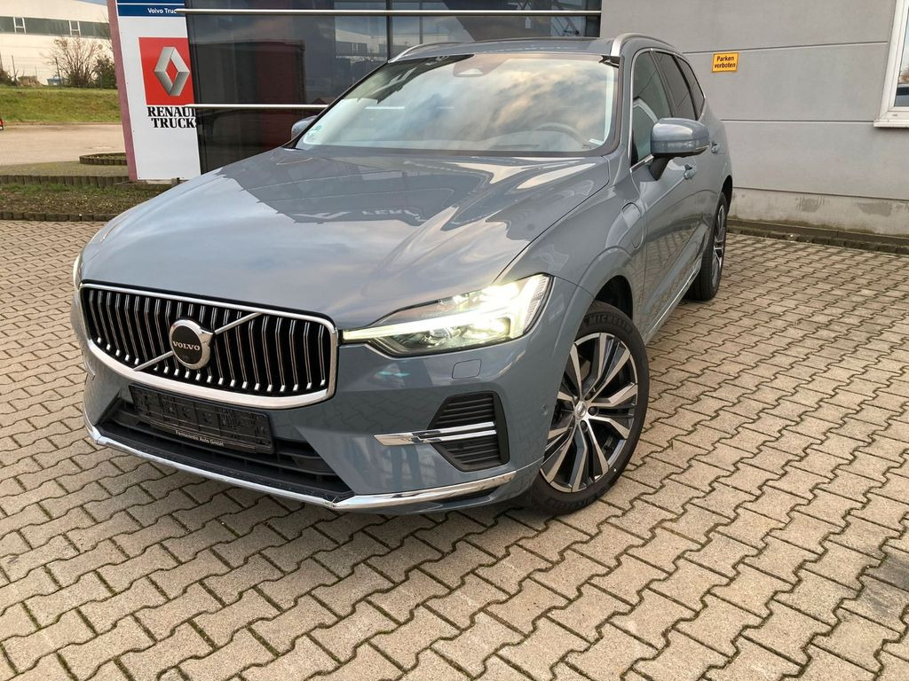 SUV Volvo XC 60 T6 Inscr. Rech. Plug-In Hybrid AWD Md.2022: foto 20