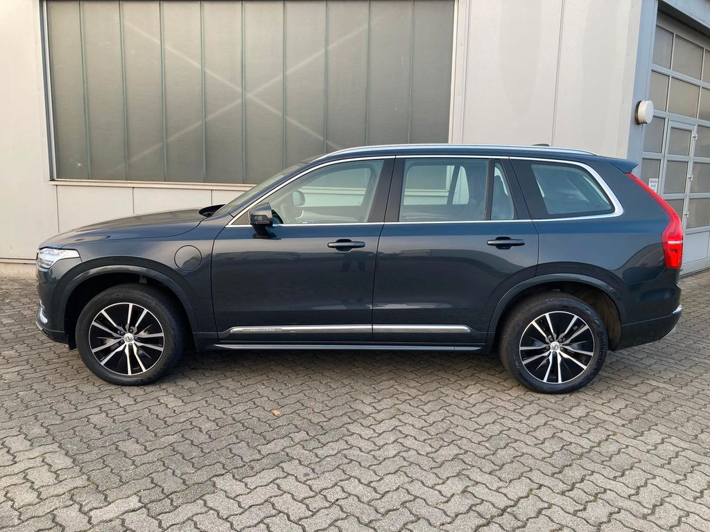 Volvo XC 90 T8 7-Sitzer Inscr. Expr. Recharge AWD Volvo XC 90 T8 7-Sitzer Inscr. Expr. Recharge AWD - SUV: foto 3 Volvo XC 90 T8 7-Sitzer Inscr. Expr. Recharge AWD Volvo XC 90 T8 7-Sitzer Inscr. Expr. Recharge AWD - SUV: foto 3