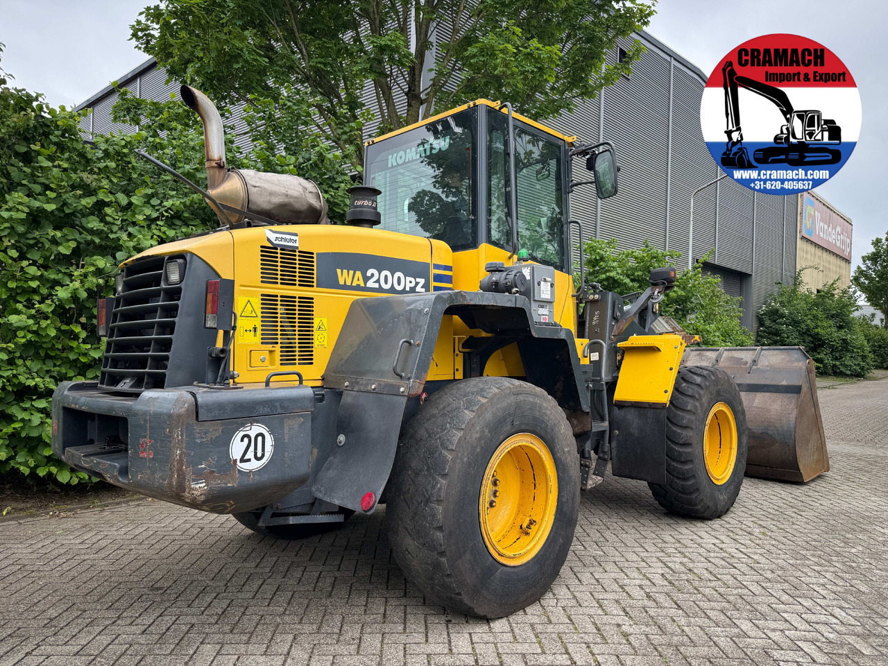 KOMATSU WA200PZ-6 - Riteņu iekrāvējs: foto 4 KOMATSU WA200PZ-6 - Riteņu iekrāvējs: foto 4