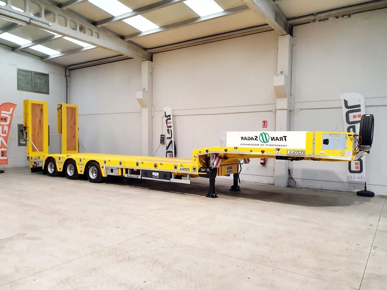 Özgül 3 AXE LOWBED SEMI TRAILER - Puspiekabe zema profila platforma: foto 4 Özgül 3 AXE LOWBED SEMI TRAILER - Puspiekabe zema profila platforma: foto 4