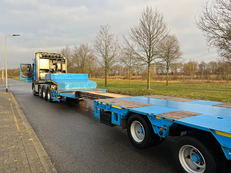 Goldhofer STZ L6 65/80A with loading ramps - Puspiekabe zema profila platforma: foto 4 Goldhofer STZ L6 65/80A with loading ramps - Puspiekabe zema profila platforma: foto 4