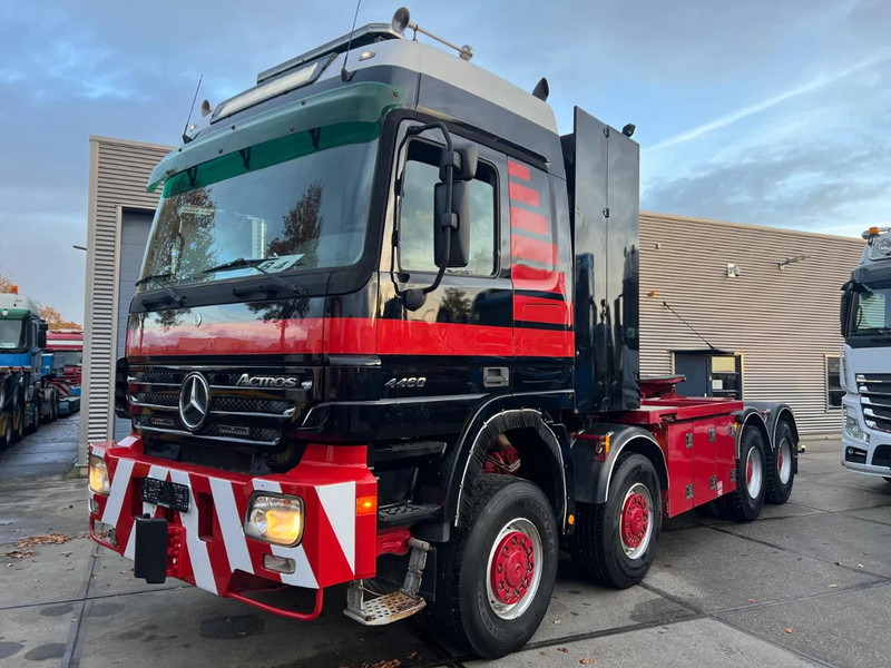 Mercedes-Benz Actros 4460 SLT 8x8 Actros 4460 8x8 SLT - Vilcējs: foto 1 Mercedes-Benz Actros 4460 SLT 8x8 Actros 4460 8x8 SLT - Vilcējs: foto 1