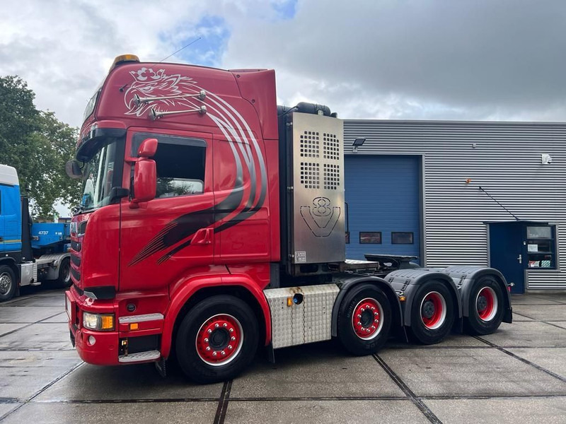 Scania R580 8x4 - Vilcējs: foto 1 Scania R580 8x4 - Vilcējs: foto 1