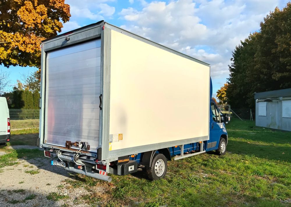 Fiat Ducato - Furgons ar slēgtā virsbūve: foto 3 Fiat Ducato - Furgons ar slēgtā virsbūve: foto 3