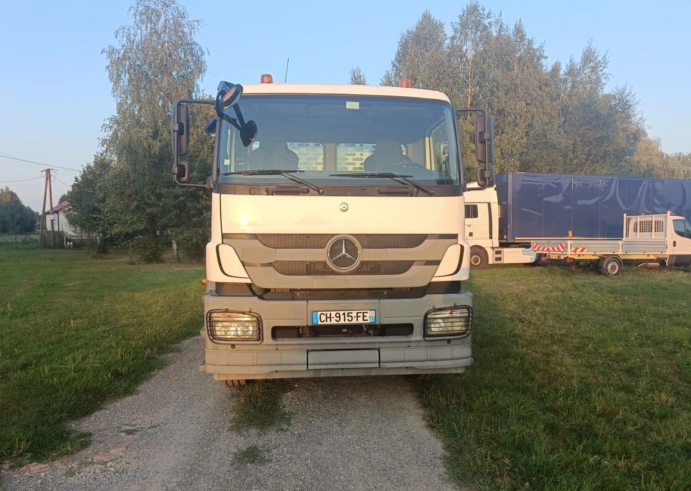 Mercedes-Benz AXOR 2633 - Bortu kravas automašīna/ Platforma: foto 4 Mercedes-Benz AXOR 2633 - Bortu kravas automašīna/ Platforma: foto 4