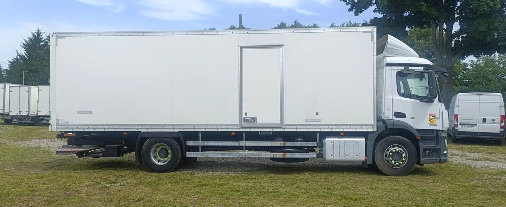 Mercedes-Benz Antos - Kravas automašīna refrižerators: foto 4 Mercedes-Benz Antos - Kravas automašīna refrižerators: foto 4