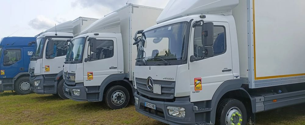 Mercedes-Benz Atego 1218 - Kravas automašīna ar slēgto virsbūvi: foto 1 Mercedes-Benz Atego 1218 - Kravas automašīna ar slēgto virsbūvi: foto 1