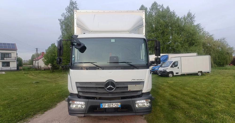 Mercedes-Benz Atego 1218 - Kravas automašīna ar slēgto virsbūvi: foto 3 Mercedes-Benz Atego 1218 - Kravas automašīna ar slēgto virsbūvi: foto 3